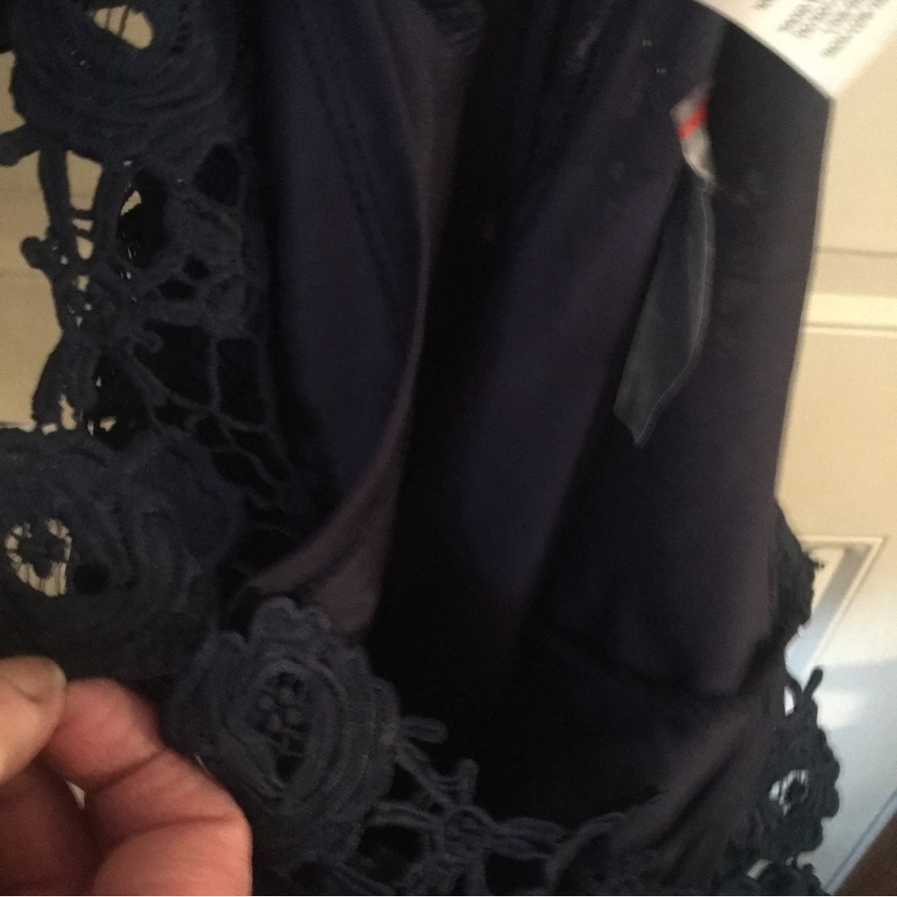 SALE!! 2X Host pick 🎉NWT Lulu’s Romance language backless lace dress - Picture 16 of 16